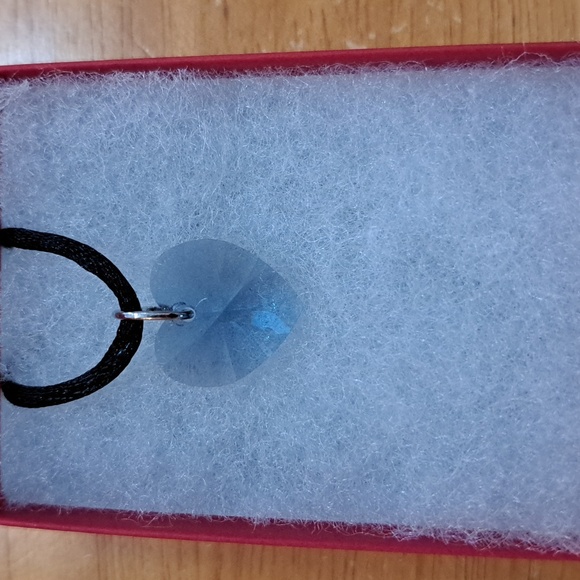 Just Twilight Crystal Heart Necklace - Picture 2 of 6